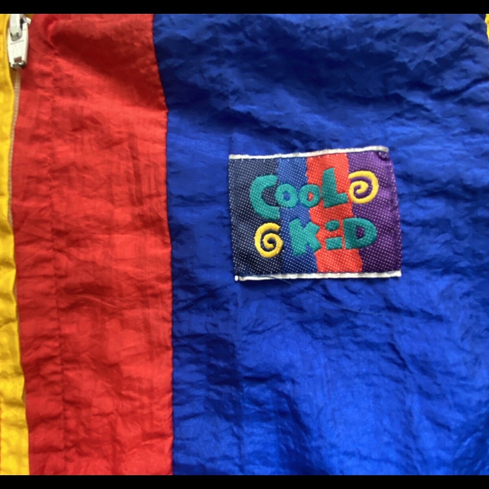 🔵🟡🔴 KIDS VINTAGE WINDBREAKER 🔴🟡🔵 - Picture 2 of 5